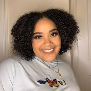 Meet your Posher, Carmen